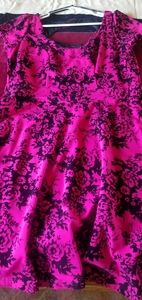 Pink/black velvet city chic dress